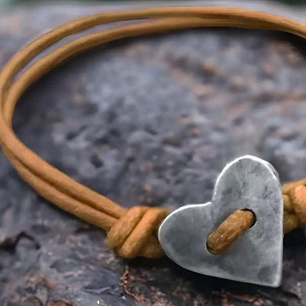 Berta™ | Symbol miłości, więzi i wewnętrznej siły.