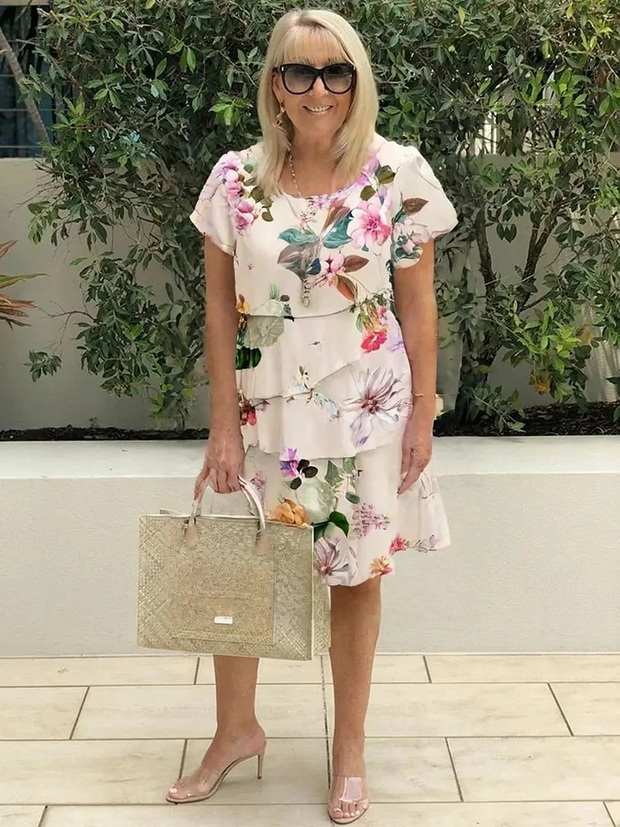 Zlota - Elegancka sukienka maxi w kwiaty
